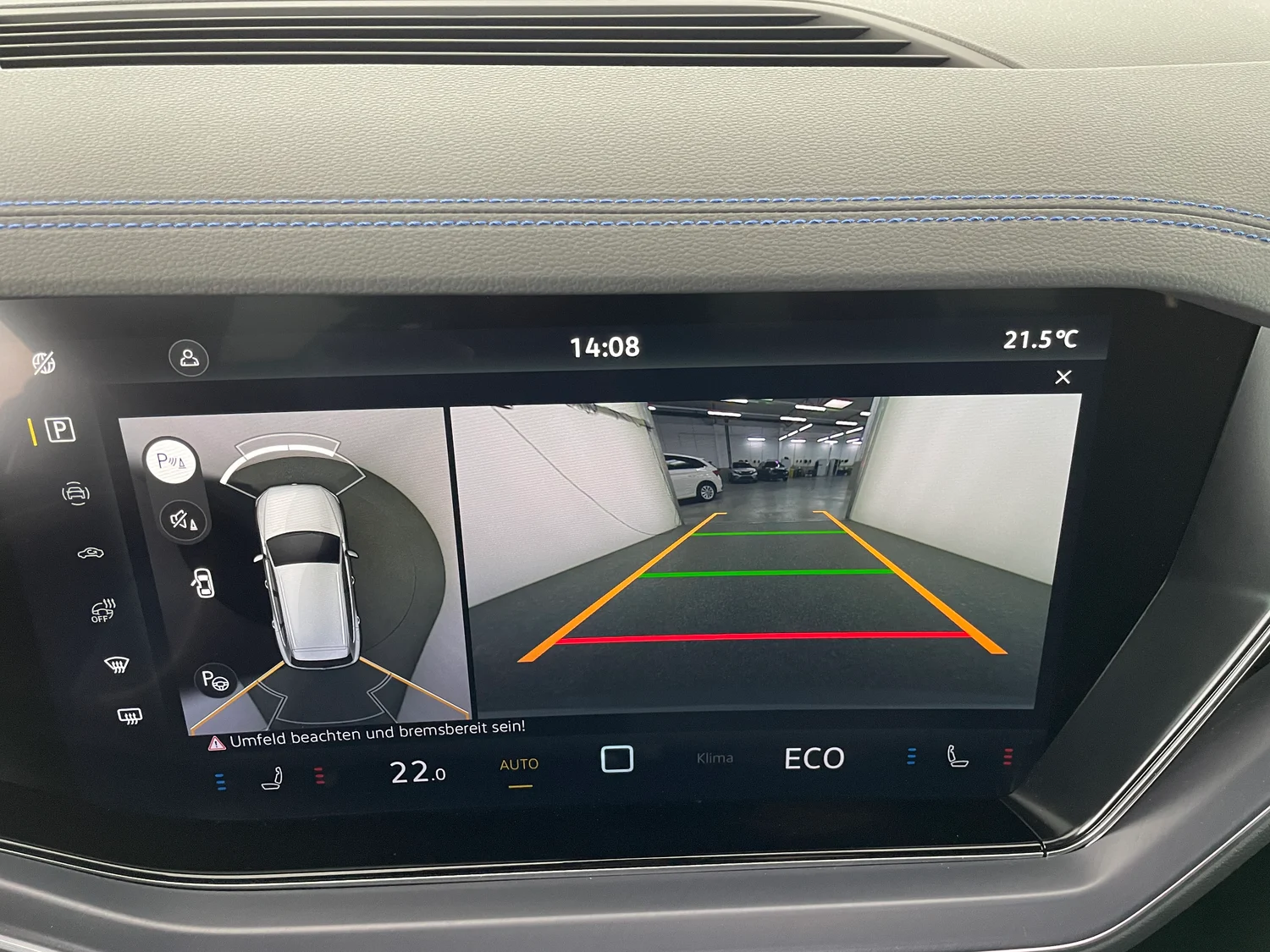 Bild eines VW Touareg R eHybrid TSI 4M. Final Edition