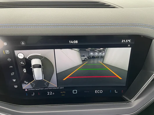 Bild eines VW Touareg R eHybrid TSI 4M. Final Edition