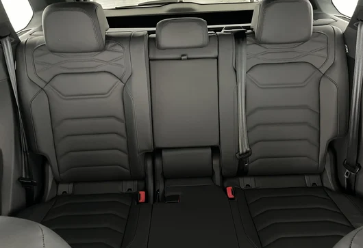 Bild eines VW Touareg R eHybrid TSI 4M. Final Edition