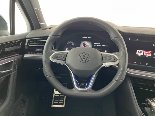 Bild eines VW Touareg R eHybrid TSI 4M. Final Edition