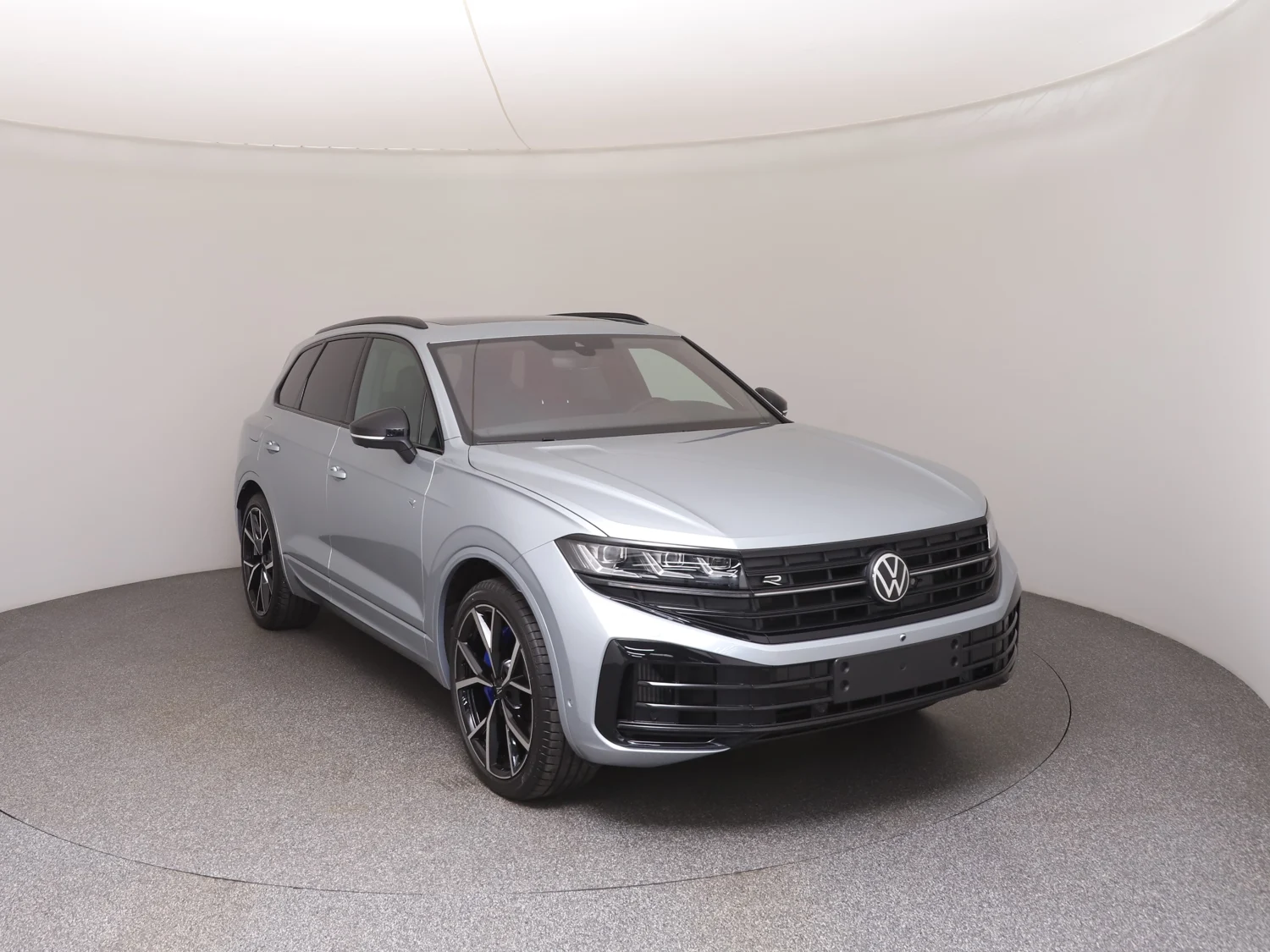 Bild eines VW Touareg R eHybrid TSI 4M. Final Edition