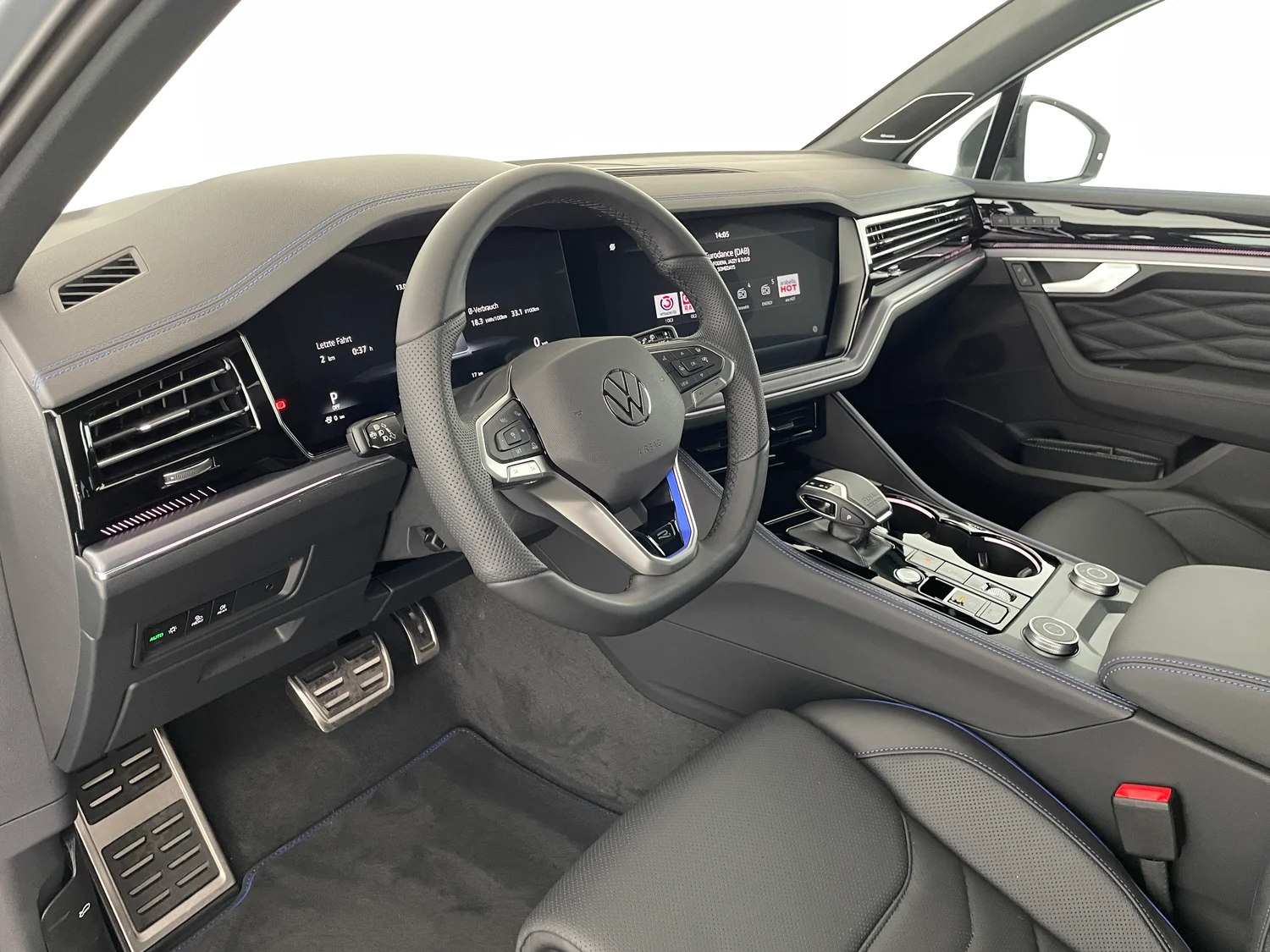 Bild eines VW Touareg R eHybrid TSI 4M. Final Edition