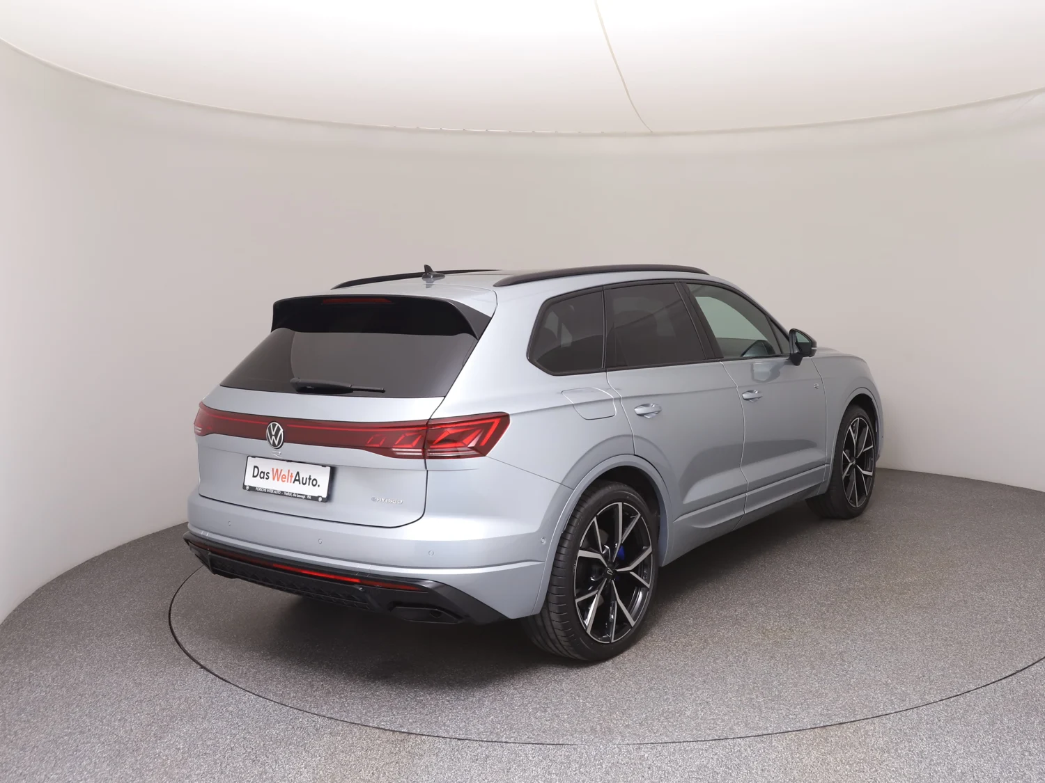 Bild eines VW Touareg R eHybrid TSI 4M. Final Edition