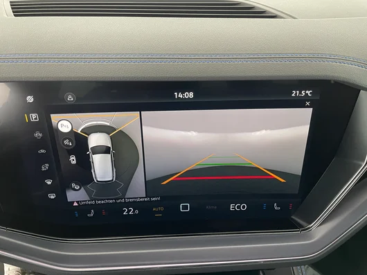 Bild eines VW Touareg R eHybrid TSI 4M. Final Edition