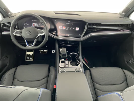 Bild eines VW Touareg R eHybrid TSI 4M. Final Edition