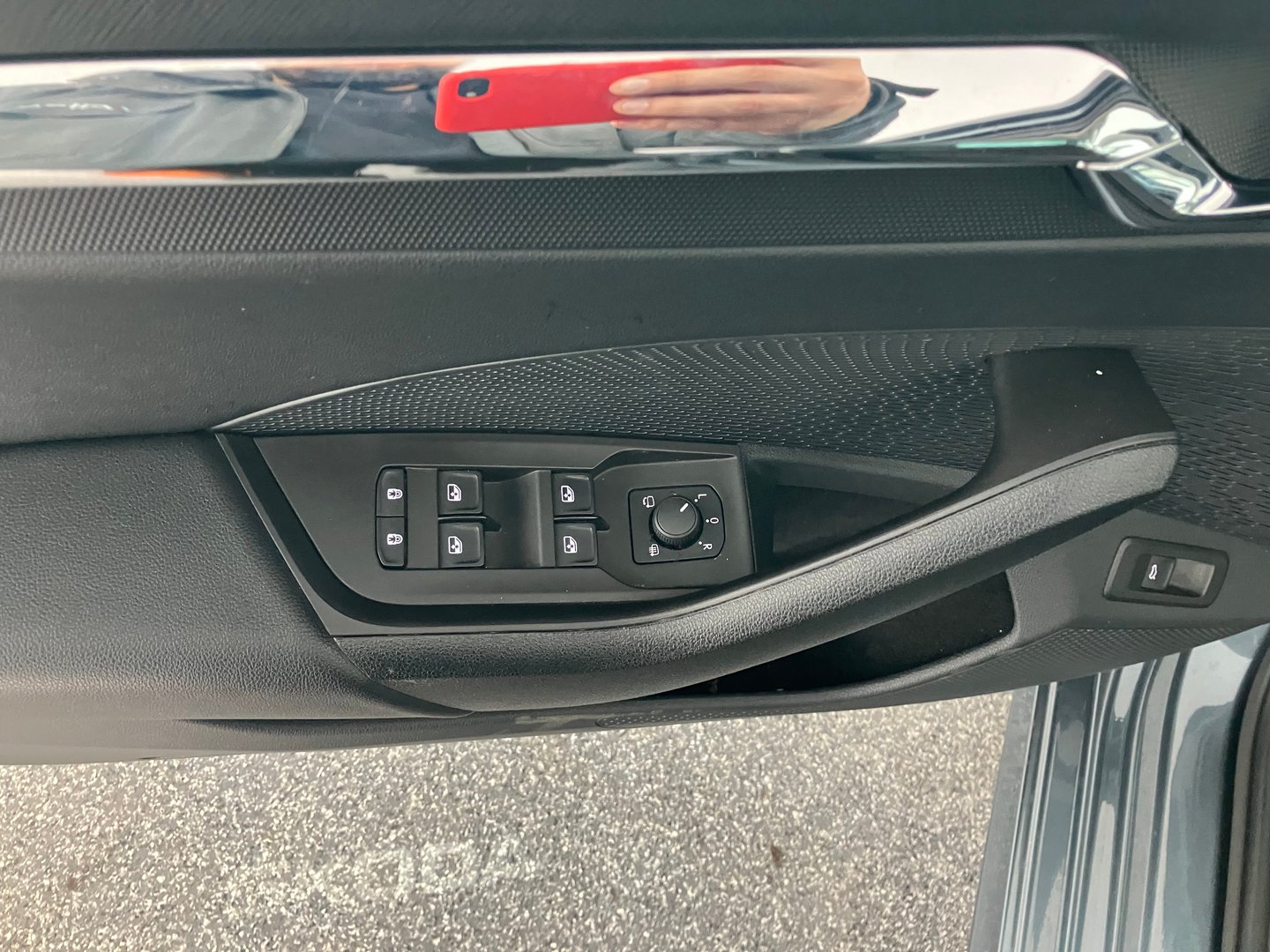 Škoda OCTAVIA Combi Premium TDI | Bild 4 von 15