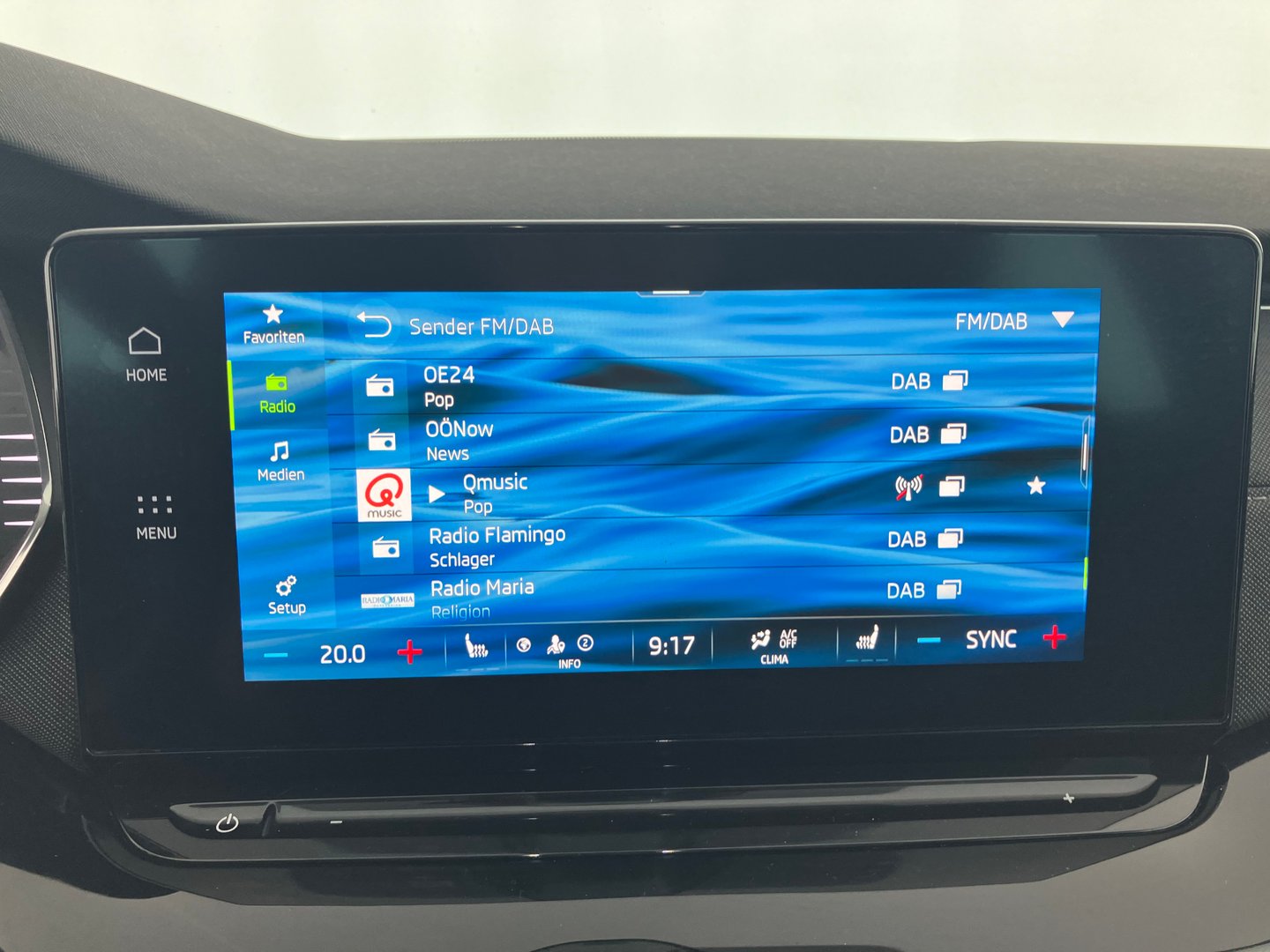 Škoda OCTAVIA Combi Premium TDI | Bild 11 von 15