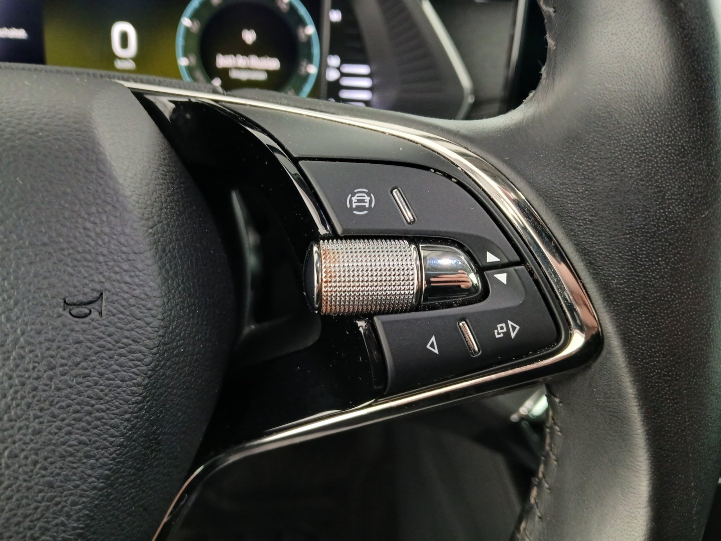 Škoda OCTAVIA Combi Premium TDI | Bild 17 von 33