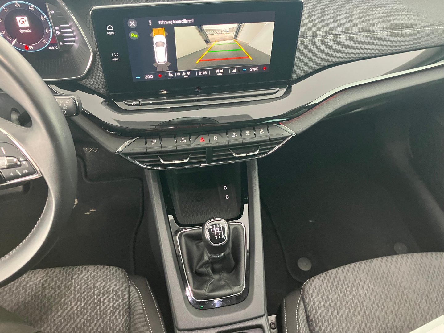 Škoda OCTAVIA Combi Premium TDI | Bild 7 von 15