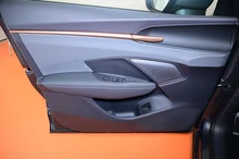 CUPRA Terramar 1.5 e-TSI 150 PS DSG in Tambora-Grau Metallic