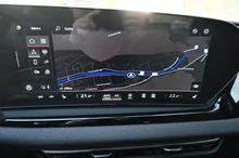 Audi A5 Avant e-hybrid quattro 220 kW in 0E Mythosschwarz Metallic