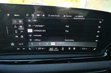 Audi A5 Avant e-hybrid quattro 220 kW in 0E Mythosschwarz Metallic