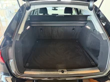 Audi A4 Avant 35 TDI in schwarz