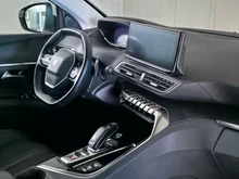 Peugeot 3008 1,2 PureTech 130 S&S Access in weiss - normal