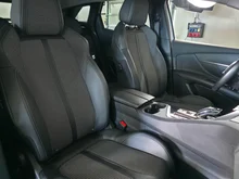 Peugeot 3008 1,2 PureTech 130 S&S Access in weiss - normal