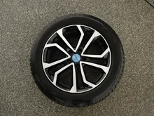 Thumbnail-Foto von Fahrzeug