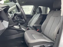 Audi A1 Sportback 30 TFSI intense in Gletscherweiss Metallic