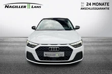 Audi A1 Sportback 30 TFSI intense in Gletscherweiss Metallic