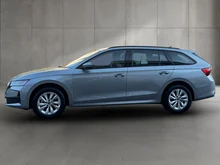 Škoda Octavia Combi Essence TDI in Smokey Diamond-Silber Metallic