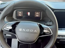 Škoda Octavia Combi Essence TDI in Smokey Diamond-Silber Metallic