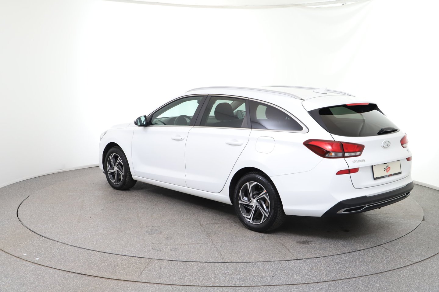 Hyundai i30 CW 1,6 CRDi Trend Line | Bild 3 von 27