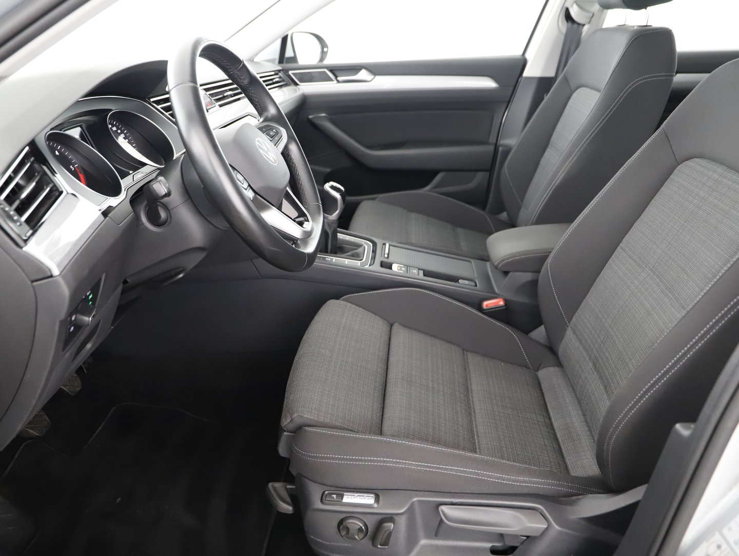 VW Passat Variant Business TDI | Bild 13 von 28