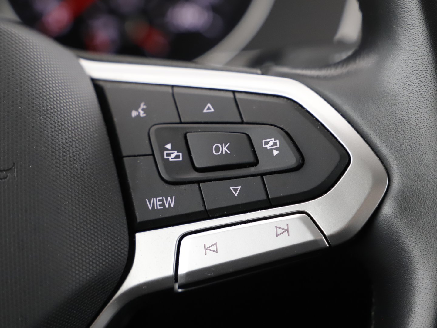 VW Passat Variant Business TDI | Bild 18 von 28
