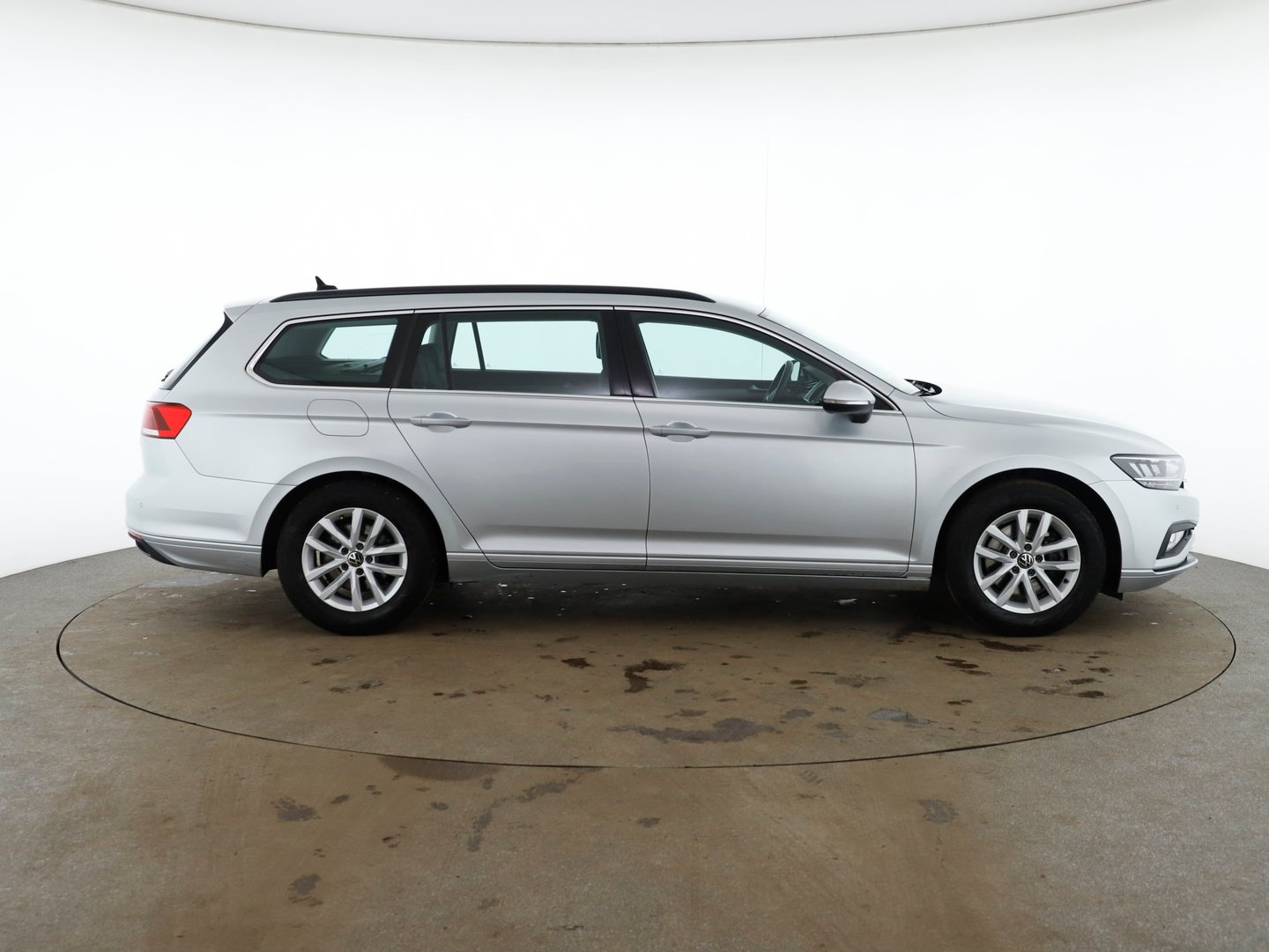 VW Passat Variant Business TDI | Bild 4 von 28