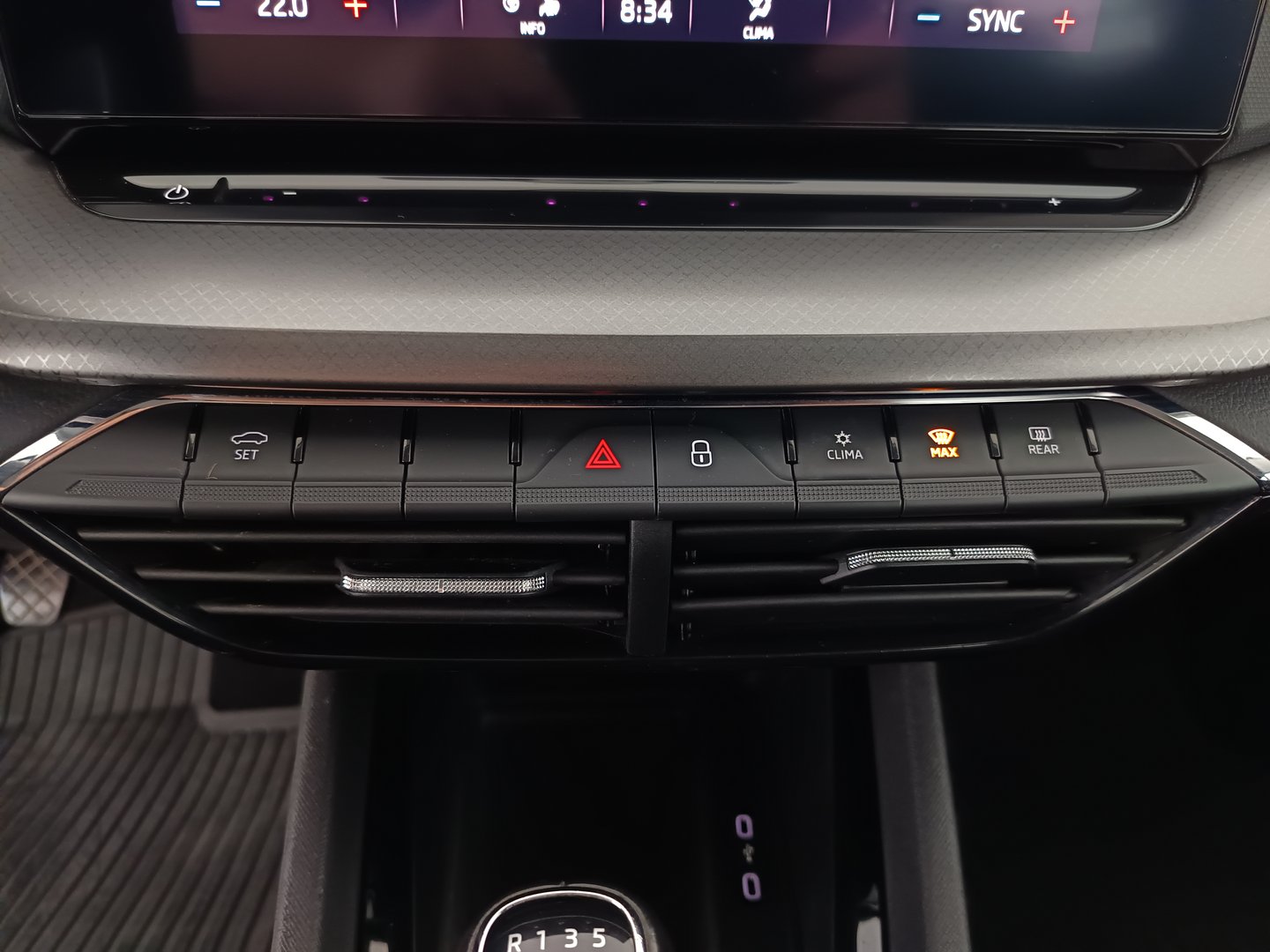 Škoda OCTAVIA Combi Ambition TDI | Bild 25 von 30