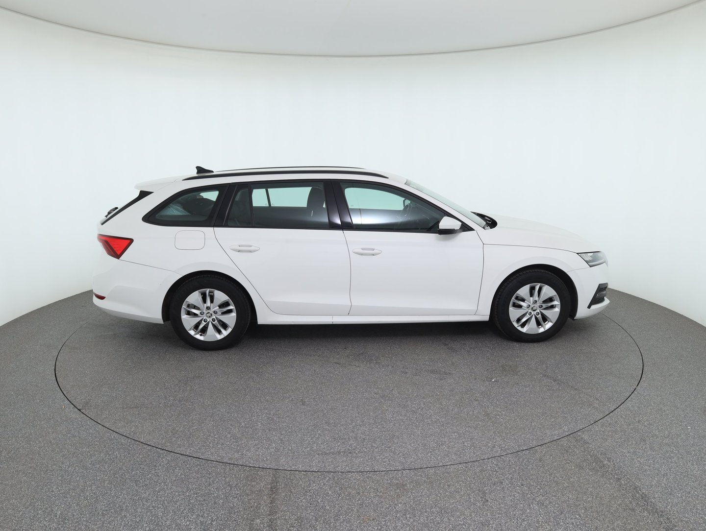Škoda OCTAVIA Combi Ambition TDI | Bild 4 von 30