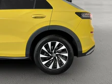 VW T-Roc Style eTSI DSG in Canary Yellow Dach Black Uni
