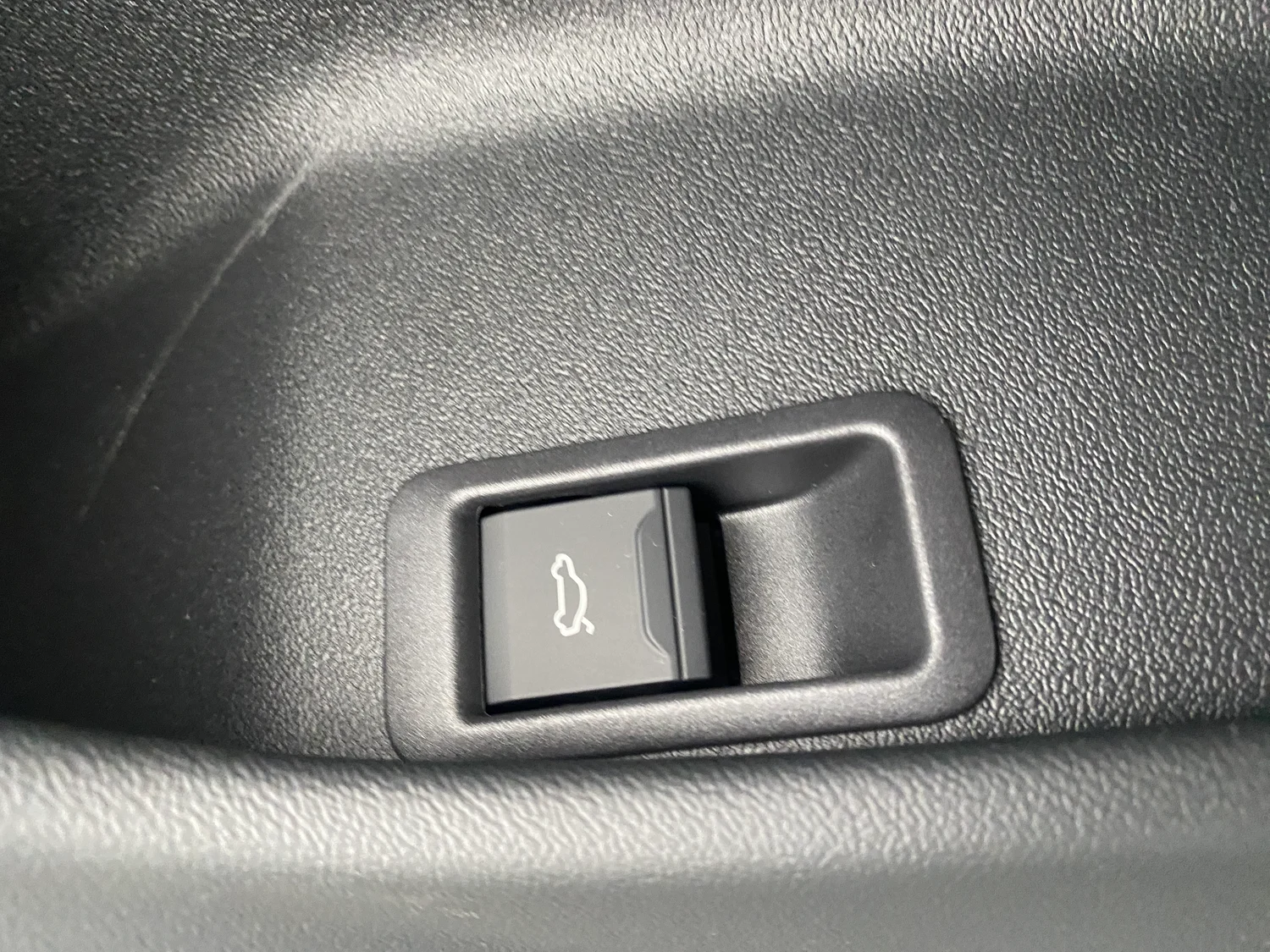Bild eines Audi A6 Avant TDI 150 kW