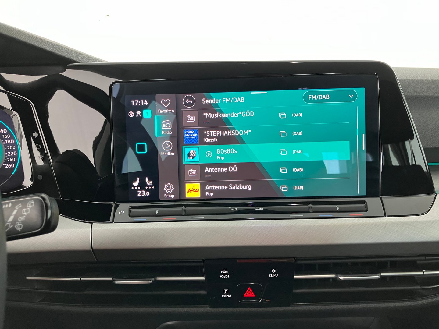 VW Golf VIII Variant Life | Bild 10 von 16