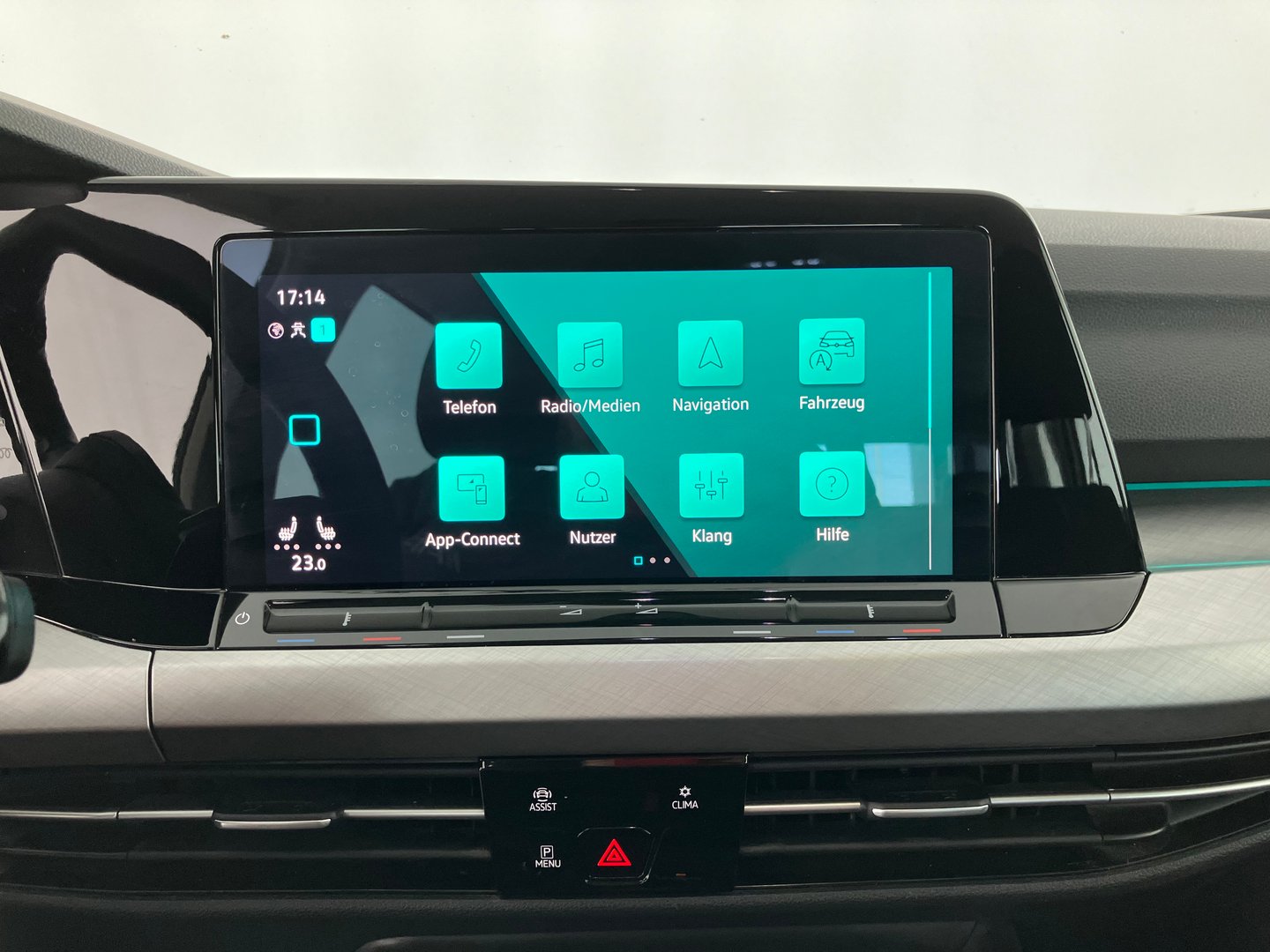 VW Golf VIII Variant Life | Bild 8 von 16