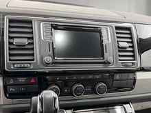 VW California Ocean Edition TDI 4MOTION in candyweiß / Dach schwarz