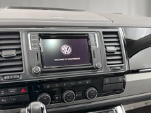VW California Ocean Edition TDI 4MOTION in candyweiß / Dach schwarz