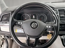VW California Ocean Edition TDI 4MOTION in candyweiß / Dach schwarz