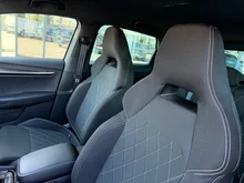 Škoda Karoq 4x4 SPORTLINE TDI DSG in Stahl-Grau
