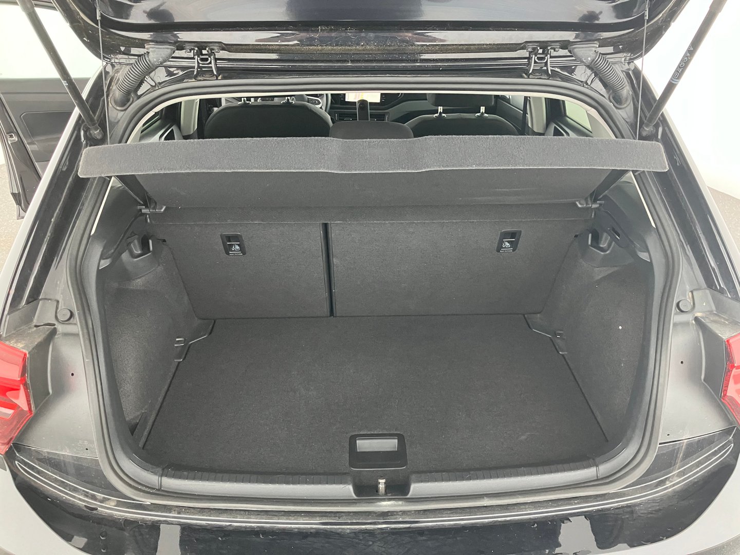 VW Polo Life TSI DSG | Bild 11 von 13