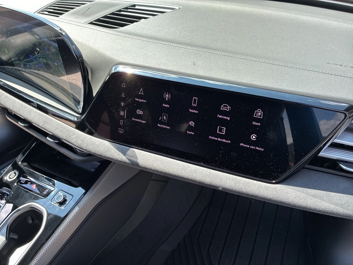 Bild eines Audi A6 Avant e-hybrid quattro 220 kW