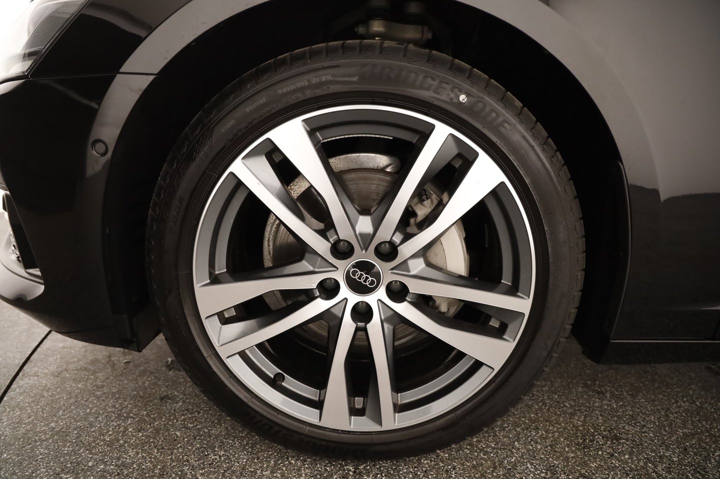 Audi A6 Avant 40 TDI quattro Sport | Bild 4 von 22