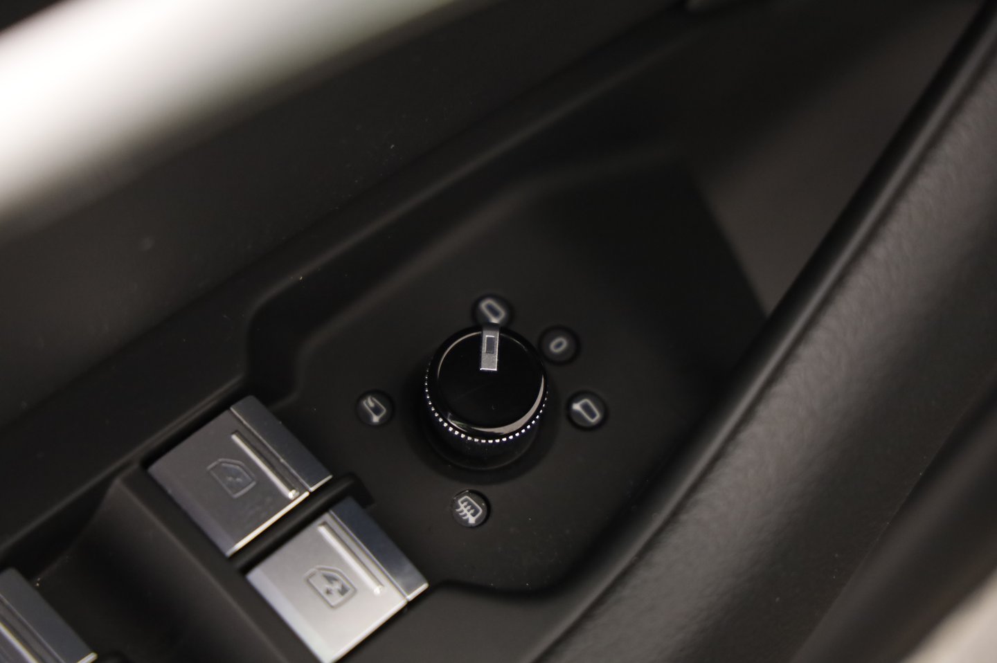 Audi A6 Avant 40 TDI quattro Sport | Bild 6 von 22