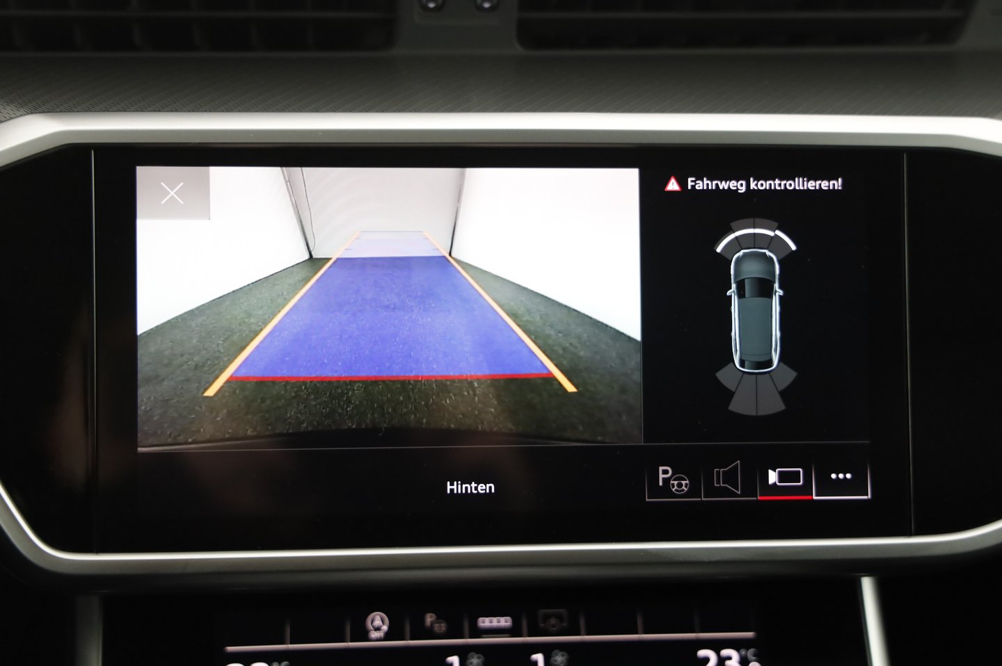 Audi A6 Avant 40 TDI quattro Sport | Bild 17 von 22