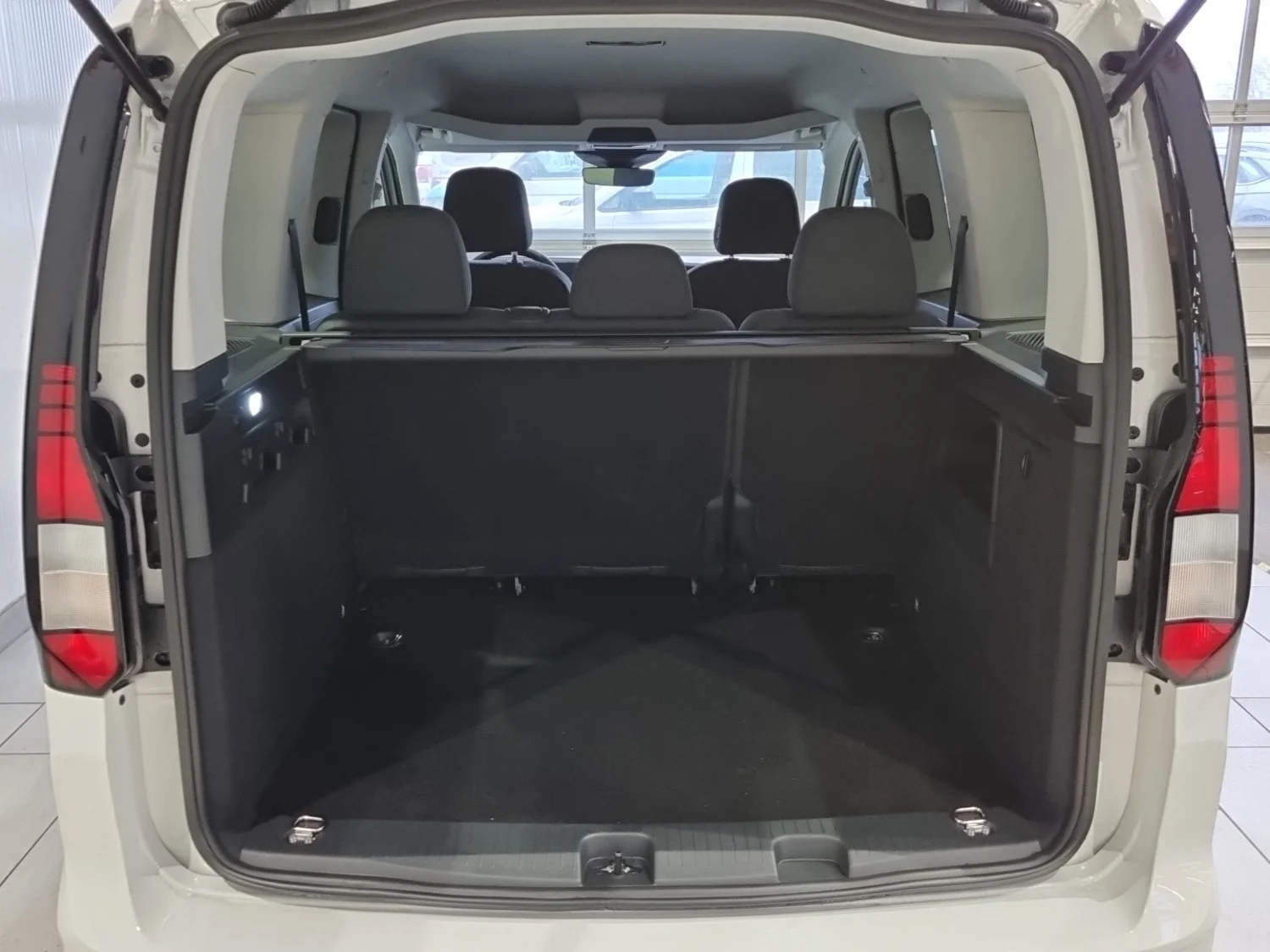 Bild eines Caddy Family TDI
