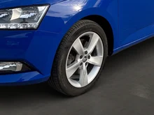 Thumbnail-Foto von Fahrzeug