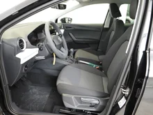 SEAT Ibiza Reference Edition 1.0 80PS in Nacht-Schwarz Metallic