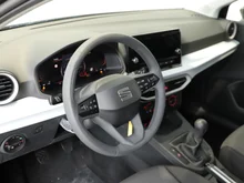 SEAT Ibiza Reference Edition 1.0 80PS in Nacht-Schwarz Metallic