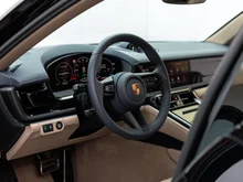 Porsche Panamera 4 E-Hybrid in schwarz - metallic
