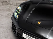 Porsche Panamera 4 E-Hybrid in schwarz - metallic