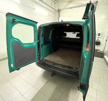 VW Caddy Cargo Entry TDI in grün